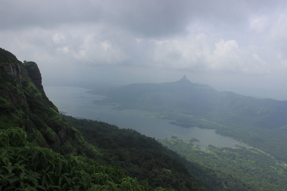 Photo of Love at first sight: Matheran 15/19 by Vineet Jain