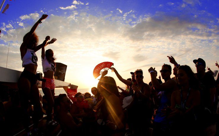 Photo of 5 Bachelor’s Party Destinations for a Memorable Farewell 10/10 by Steffi Joseph