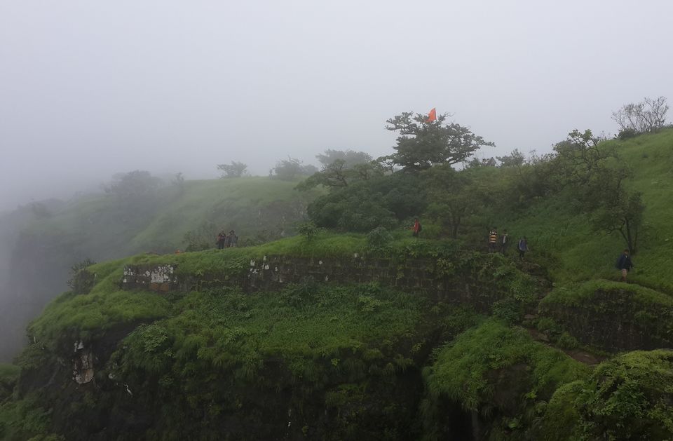 Photo of Monsoon Trail To Mahuli Fort 22/23 by ExploGraphr