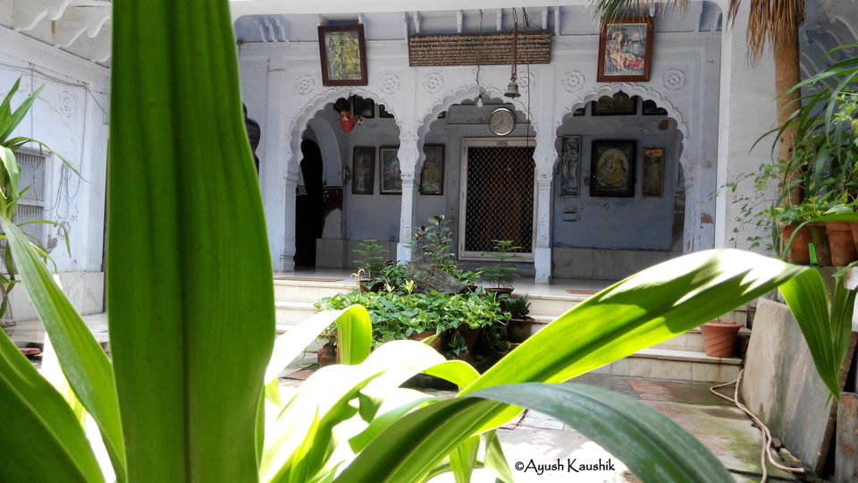 Photo of The 5-Day Story of a Stubborn Spirituality Hunter with Rs 1455 in Pocket 10/10 by Ayush Kaushik