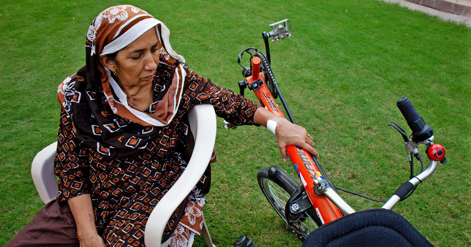 Photo of This Photographer Cycled From Germany To Pakistan And His Journey Would Be Every Traveller's Dream 6/15 by Disha Kapkoti