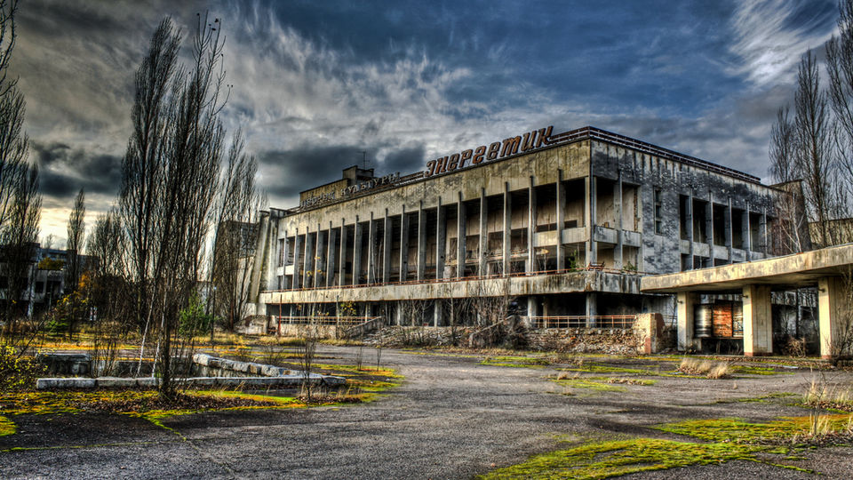 Photo of Abandoned Places Around The World That Will Give You The Creeps 2/21 by Priyam Bagga