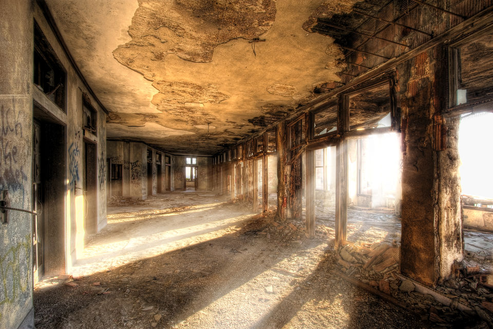 Photo of Abandoned Places Around The World That Will Give You The Creeps 7/21 by Priyam Bagga