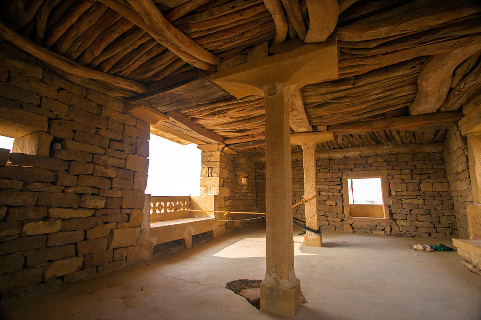 Photo of Abandoned Places Around The World That Will Give You The Creeps 9/21 by Priyam Bagga