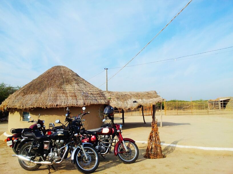 Photo of Winter Bike Ride Through White Sands And Cities of Forts and Palaces 59/84 by Navin Raju Roselin