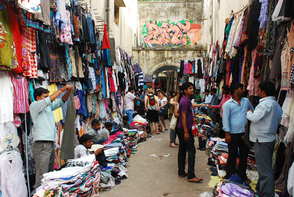Photo of 20 Must-Know Life Hacks To Survive In Delhi That Nobody Tells You 7/21 by Prateek Dham