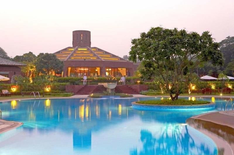 Photo of 10 Stunning Luxury Resorts Near Delhi For A Weekend Getaway 15/20 by Gunjan Upreti
