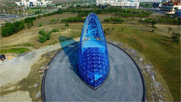 Photo of Taiwan’s Unique Shoe Shaped Church Is All Set To Catch Every Woman’s Eye 3/5 by Priti Raman Vishwakarma