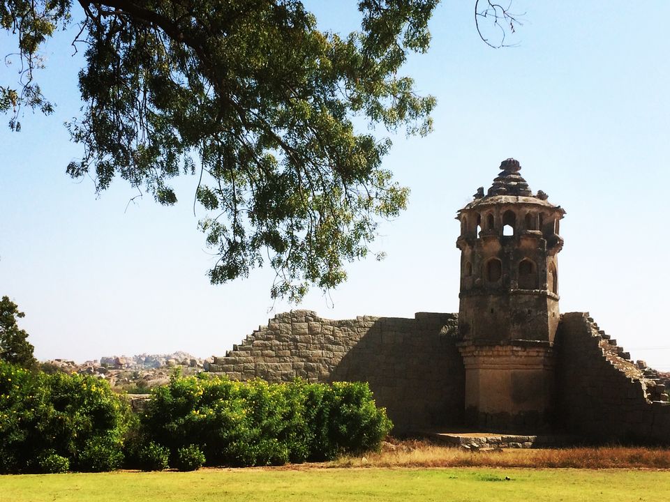 Photo of Flintstones just came to life! – Hampi, Karnataka 1/6 by Ashna Sirohi