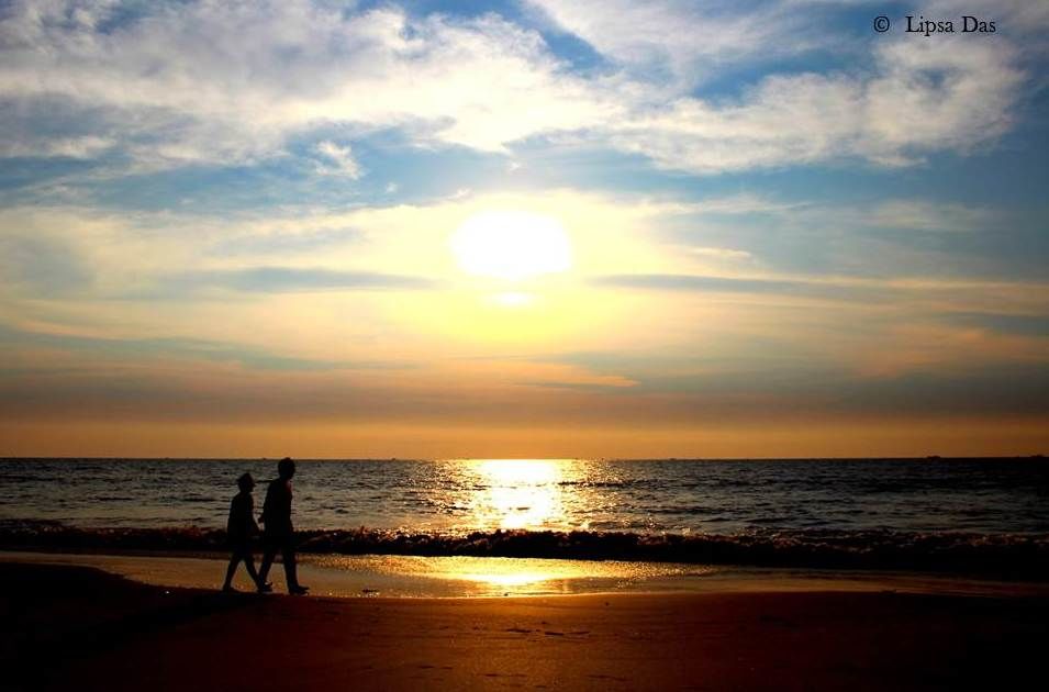Photo of Kerala Dairies: To mesmerising sunrises & sunsets 36/39 by Lipsa D