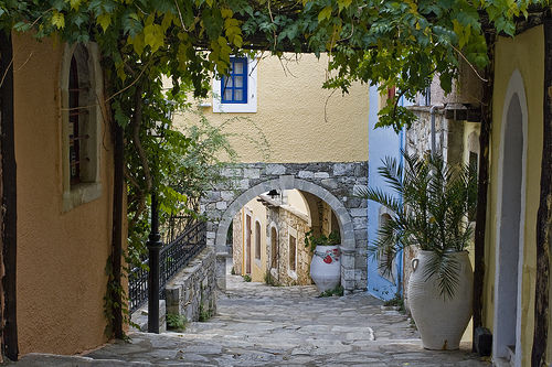 Photo of Of White Sand Beaches, Moussaka and The Best Things To Do In Greece (8D/ 7N) 2/36 by Tripoto