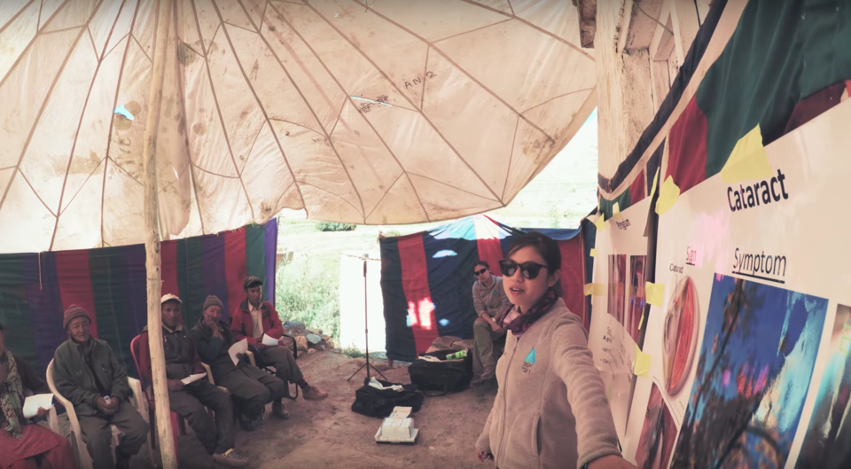 Photo of These People Are Travelling To The Remote Villages Of Ladakh To Give A Gift You'd Never Expect 2/5 by Disha Kapkoti