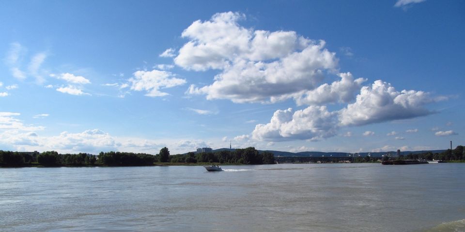 Photo of How to spend an afternoon in Bratislava? On the boat! 15/15 by Martin_Slovakation
