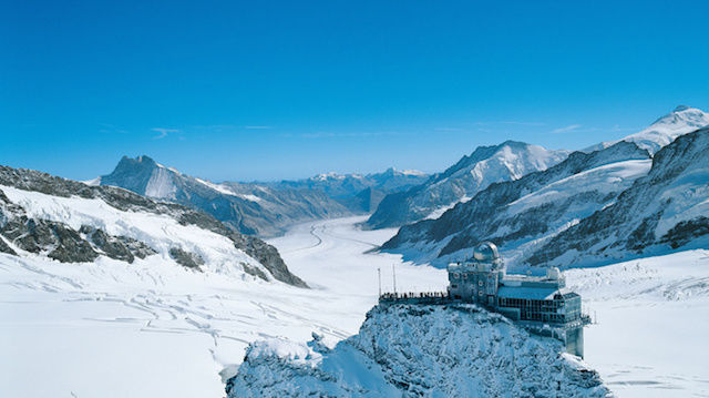 Photo of Three cheers for three white peaks!! Swiss Alps through my eyes 20/21 by Khyati Thaker @ A Lawyer's Voyage
