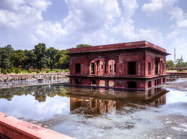 Photo of Golden Triangle Tour: Itinerary from Delhi to Agra to Jaipur (6D/5N) 4/25 by Tripoto