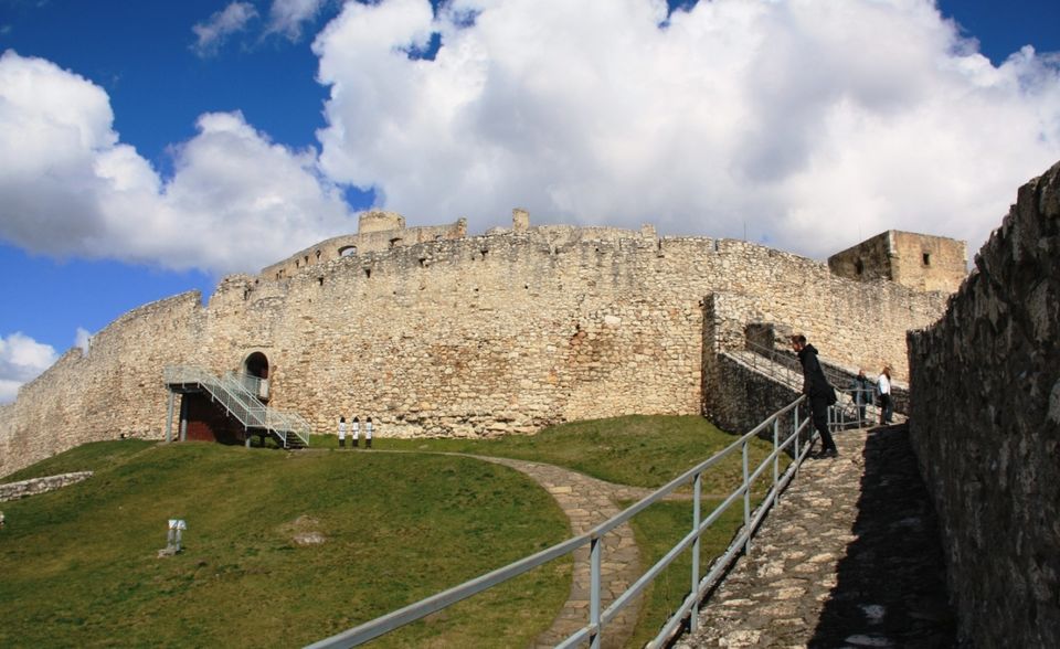 Photo of The biggest castle in Slovakia – UNESCO Spiš Castle 11/12 by Martin_Slovakation