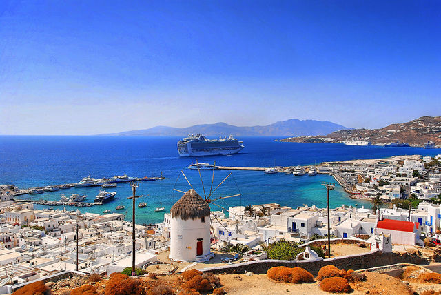 Photo of Of White Sand Beaches, Moussaka and The Best Things To Do In Greece (8D/ 7N) 17/36 by Tripoto