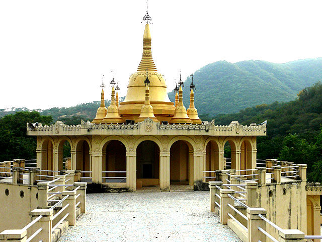 Photo of 10 Rebound Destinations To Mend A Broken Heart 17/26 by Sreshti Verma