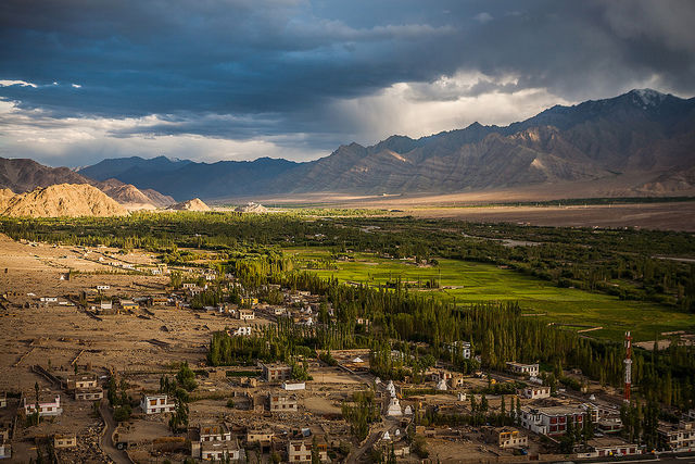 Photo of What Dreams Are Made Of: Things To Do In Ladakh In Between Snow And Sand (9D/8N) 7/34 by Tripoto