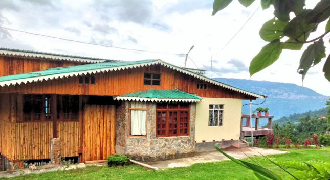 Photo of 10 Exotic Airbnb Stays In India Under Rupees 3000!! 19/30 by Krupali Jhobalia