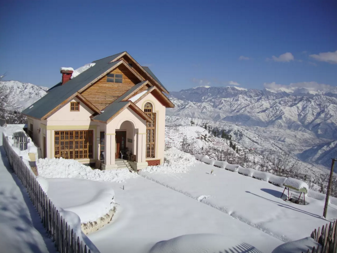 Photo of 10 Exotic Airbnb Stays In India Under Rupees 3000!! 28/30 by Krupali Jhobalia