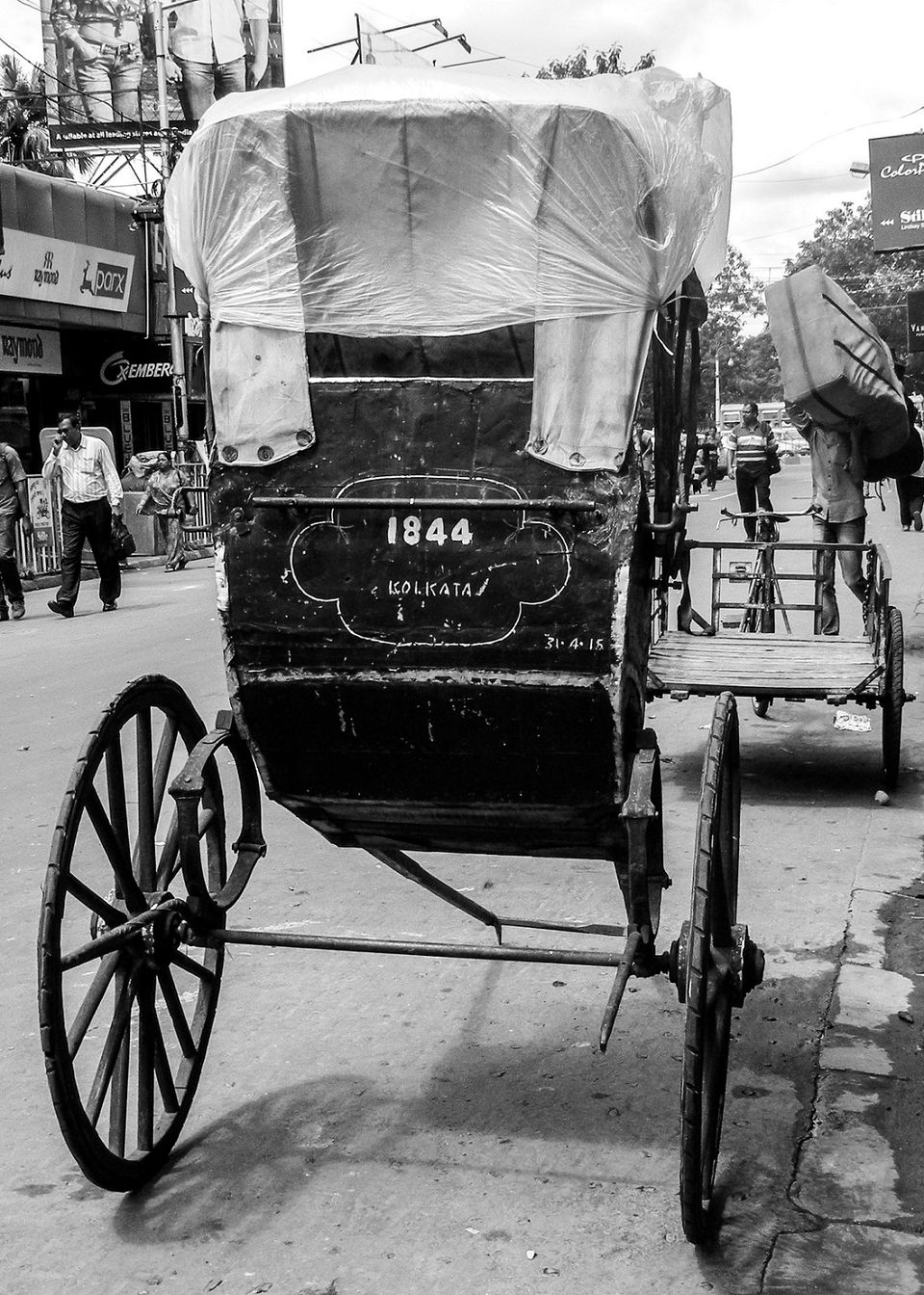 Photo of Two-Faced Kolkata 10/10 by Sumiya Ebrahim