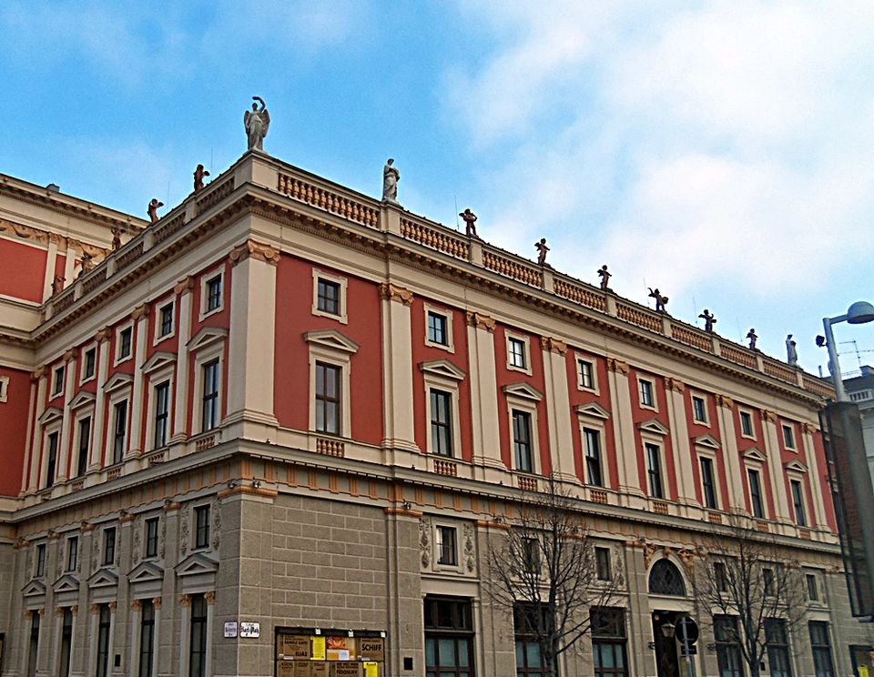 Photo of 24 hours in Vienna 4/6 by Maria Athanasopoulou