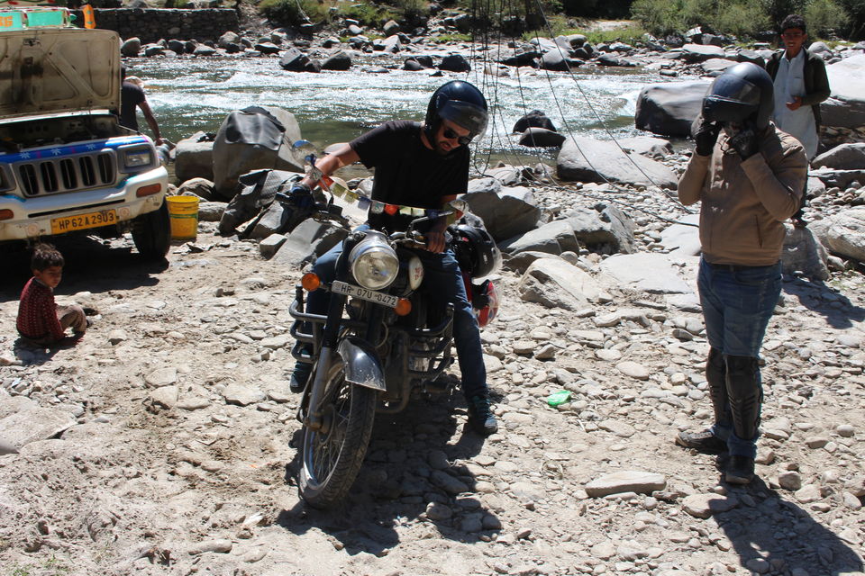 Photo of Behind the bars - Pabber Valley & Chanshal Pass 27/33 by vineet saddyan