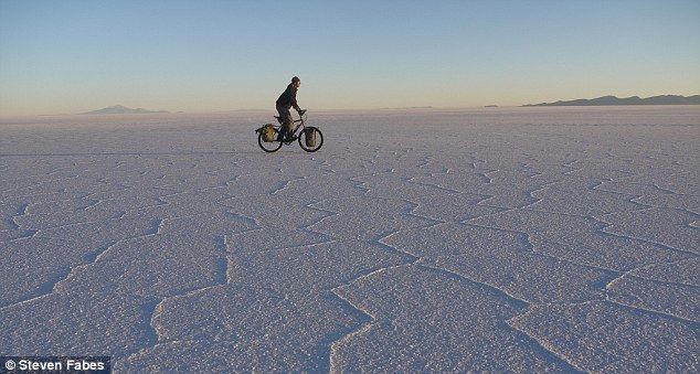 Photo of Meet The Incredible Doctor Who Cycled Across Six Continents Not To Find Himself But To Save Lives 3/6 by Gunjan Upreti