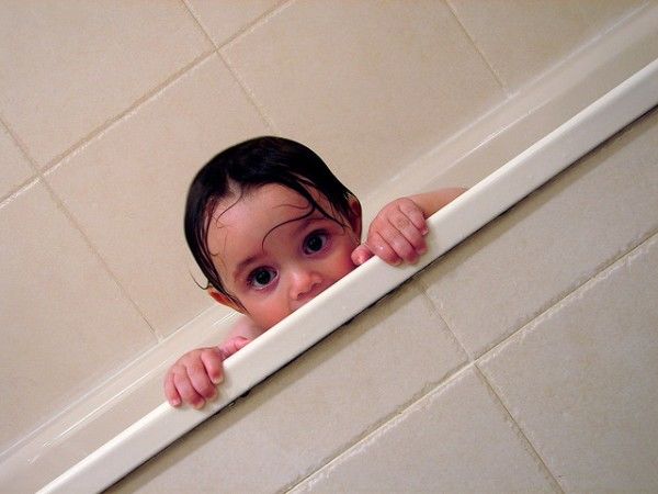 Photo of How to Travel with that Annoying Brat 1/4 by Aksheeya Suresh