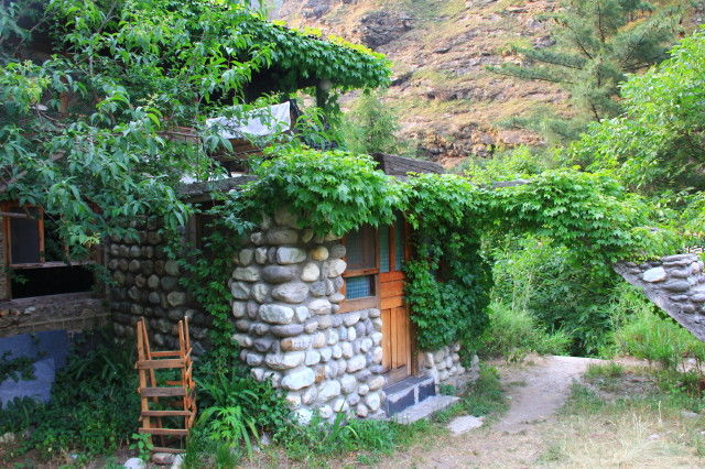 Photo of The Maiden Valleys of Himachal 6/12 by Uditi 