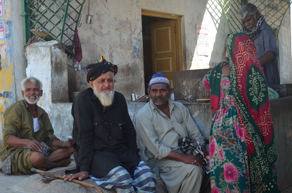 Photo of Candid shots of People Staying at Indo-Pak Border Showcase The Real Indian Beauty 2/21 by Priti Raman Vishwakarma