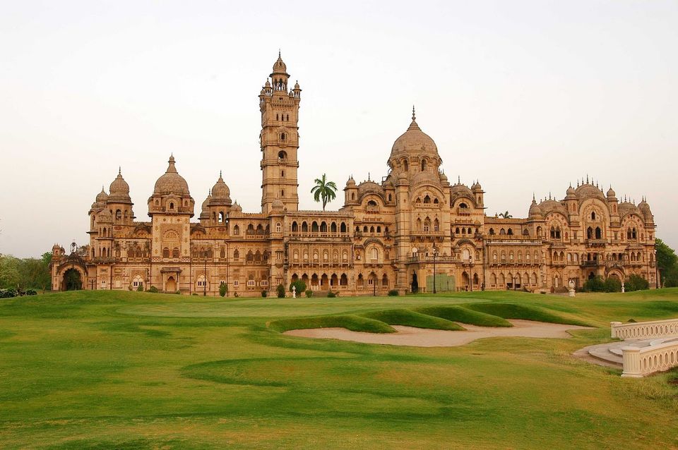 Photo of Vadodara at its best 17/23 by Avaneesh Pareek