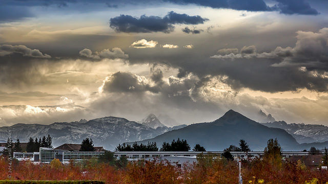 Photo of The Magical Alps: All You Need To Know About Exploring Switzerland In Just Seven Days 12/33 by Tripoto
