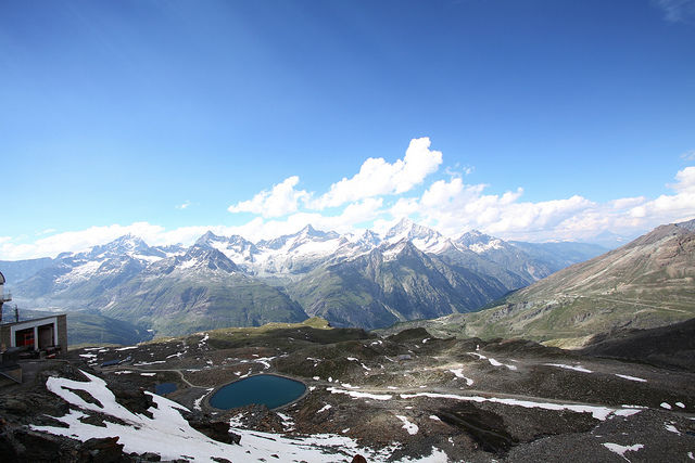 Photo of The Magical Alps: All You Need To Know About Exploring Switzerland In Just Seven Days 21/33 by Tripoto