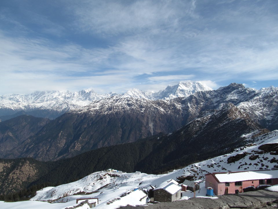 Photo of Exploring the Himalayas - Deoriatal Chandrashila Trek 54/63 by Sahil Raut