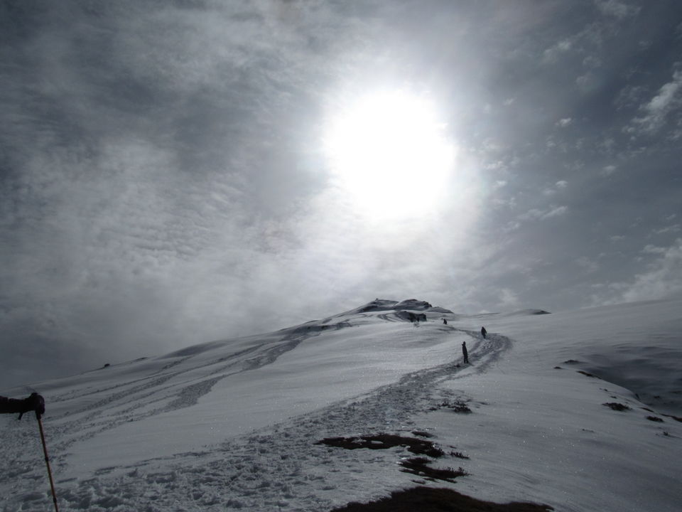Photo of Exploring the Himalayas - Deoriatal Chandrashila Trek 58/63 by Sahil Raut