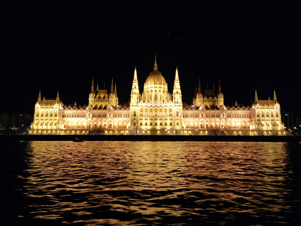 Photo of Budapest: My first Euro Trip (Part I) 5/6 by Shanay Shah