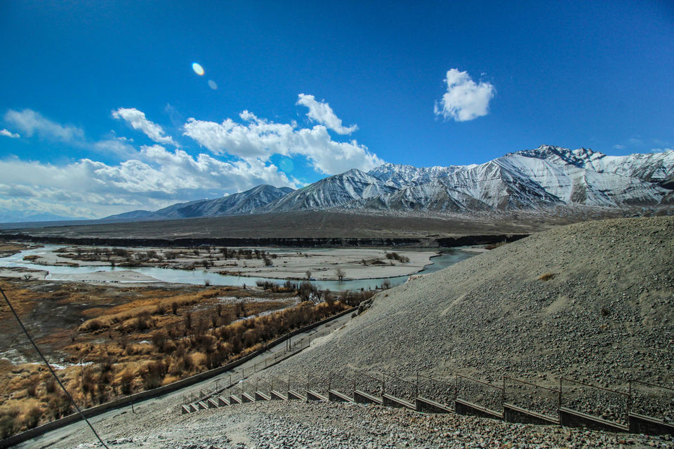Photo of Ladakh - Of Deserts and Mountains 32/141 by Vikas Singh 
