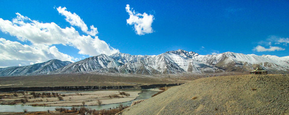 Photo of Ladakh - Of Deserts and Mountains 33/141 by Vikas Singh 