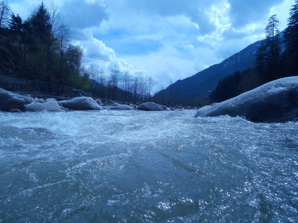 Photo of Paddling in the Mountains 14/14 by Ghaniya Aureen