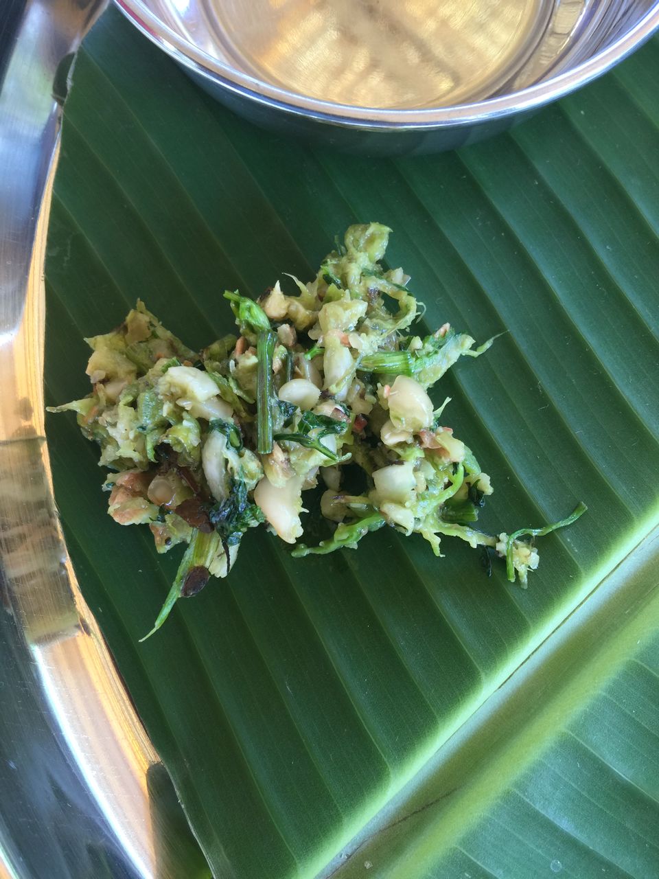 Photo of Vineyard trail with local Indian food- Nashik 5/16 by Mohal Banker