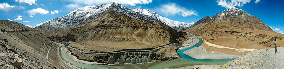 Photo of Ladakh - Of Deserts and Mountains 37/141 by Vikas Singh 
