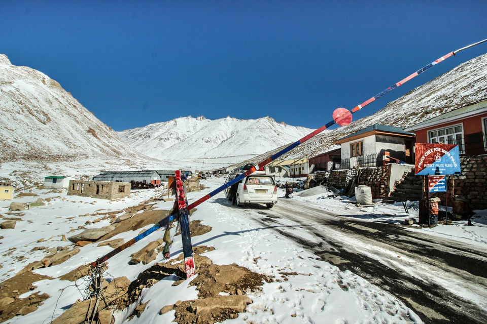 Photo of Ladakh - Of Deserts and Mountains 58/141 by Vikas Singh 