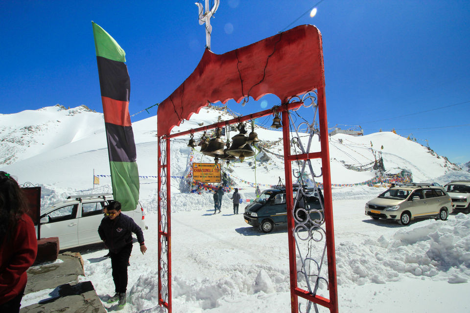 Photo of Ladakh - Of Deserts and Mountains 64/141 by Vikas Singh 