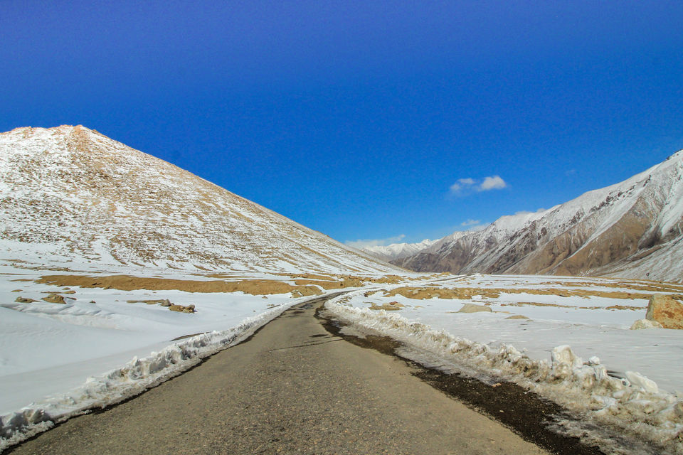 Photo of Ladakh - Of Deserts and Mountains 67/141 by Vikas Singh 