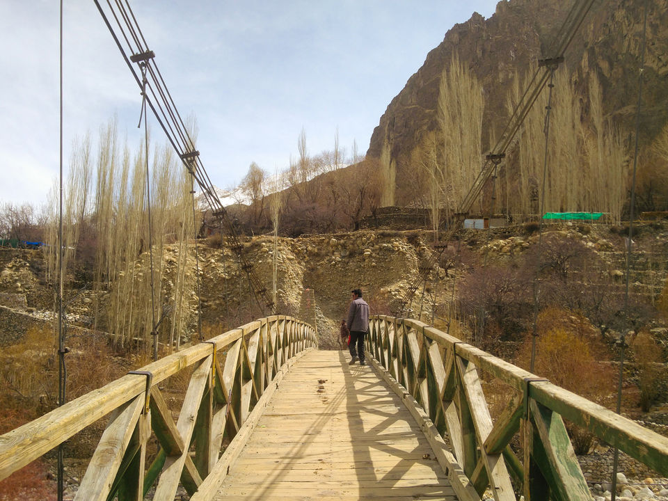 Photo of Ladakh - Of Deserts and Mountains 95/141 by Vikas Singh 