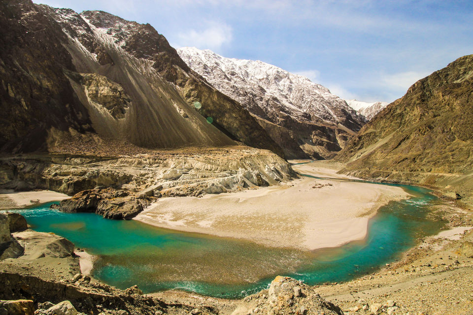Photo of Ladakh - Of Deserts and Mountains 91/141 by Vikas Singh 