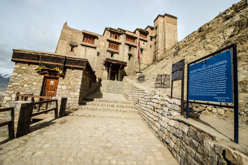 Photo of Ladakh - Of Deserts and Mountains 127/141 by Vikas Singh 