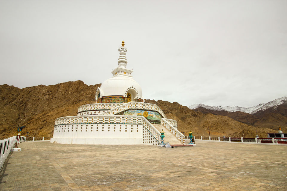 Photo of Ladakh - Of Deserts and Mountains 135/141 by Vikas Singh 